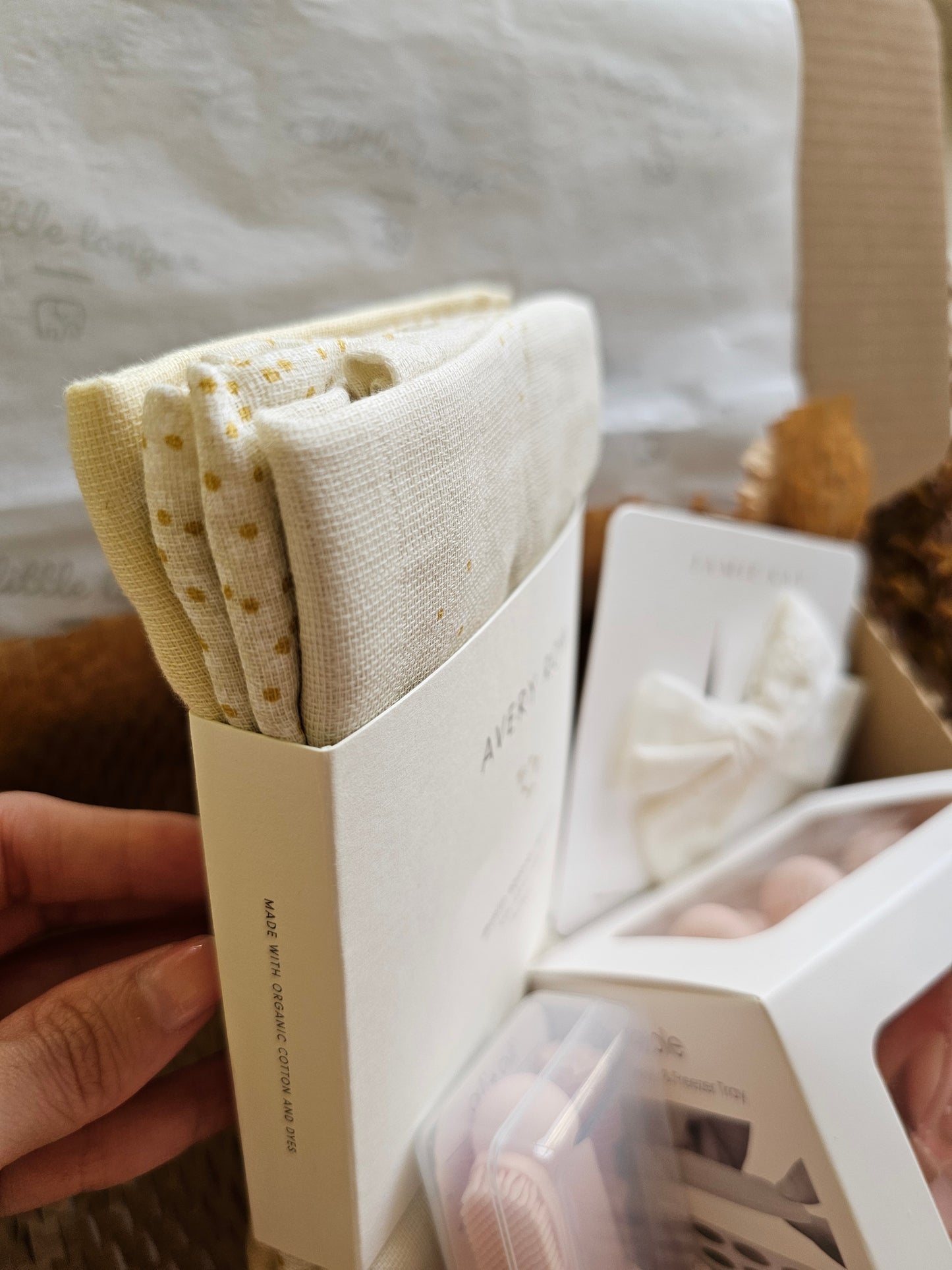 It's a Girl! Newborn Gift Set (with EO)