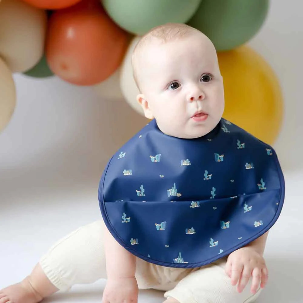Snuggle Bib - Without Wings (Arizona)