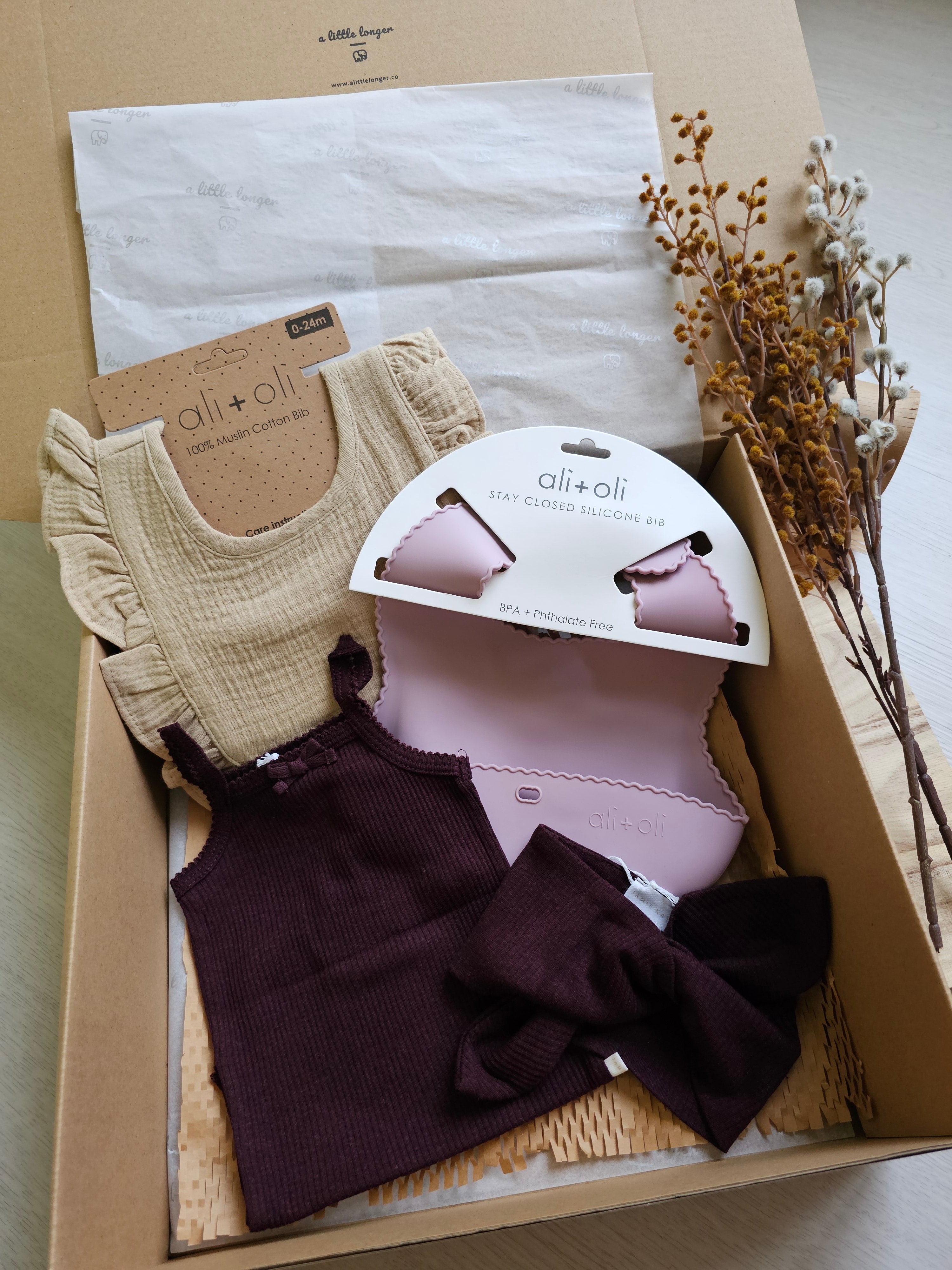 Heyaby Box Hey Baby Giftset (Sugar Plum) – A Little Longer