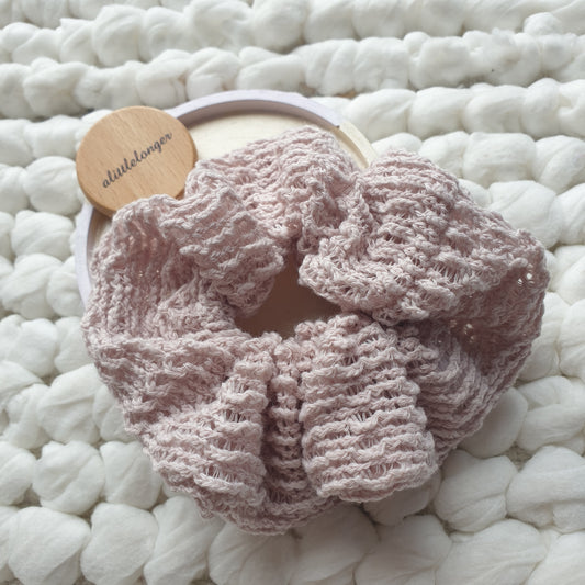 Crochet Scrunchie - Mauve