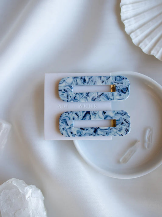 Tortoise Duo in Ocean